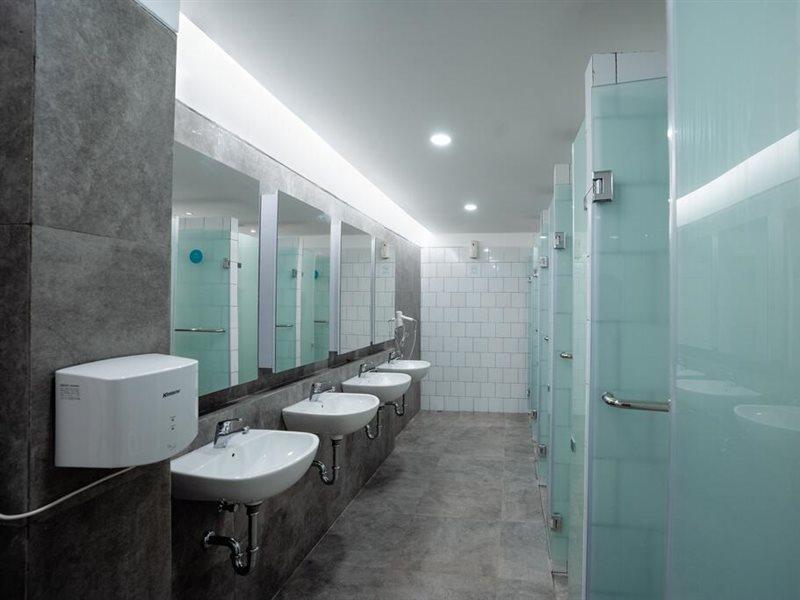 Bobopod Kota Lama, Semarang Buitenkant foto